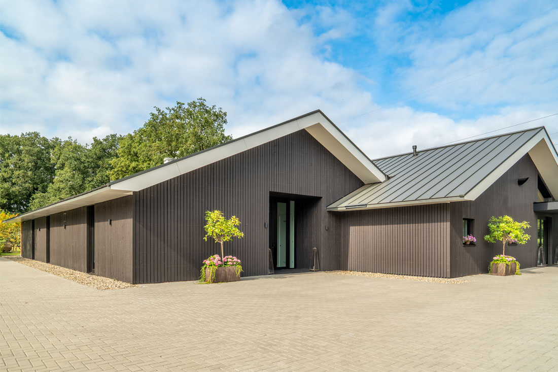 Van-der-Heijden-Architecten_Uitvaartcentrum_Startman_Haaksbergen_05